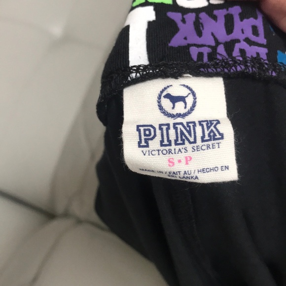 VICTORIA’S LOVE PINK Banded Yoga Pants - Picture 3 of 3